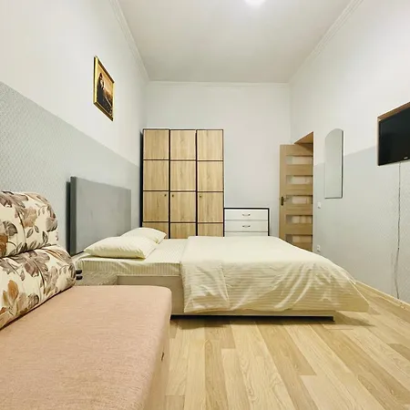 дизайнерські Loft на героїв упа * Львів